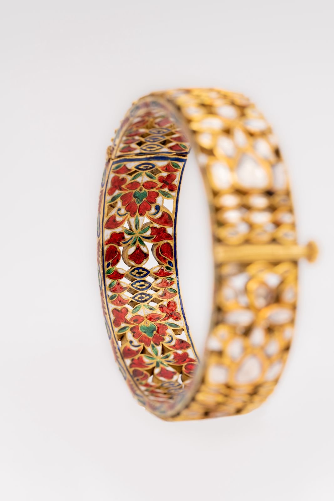 Opulent Polki Bangle