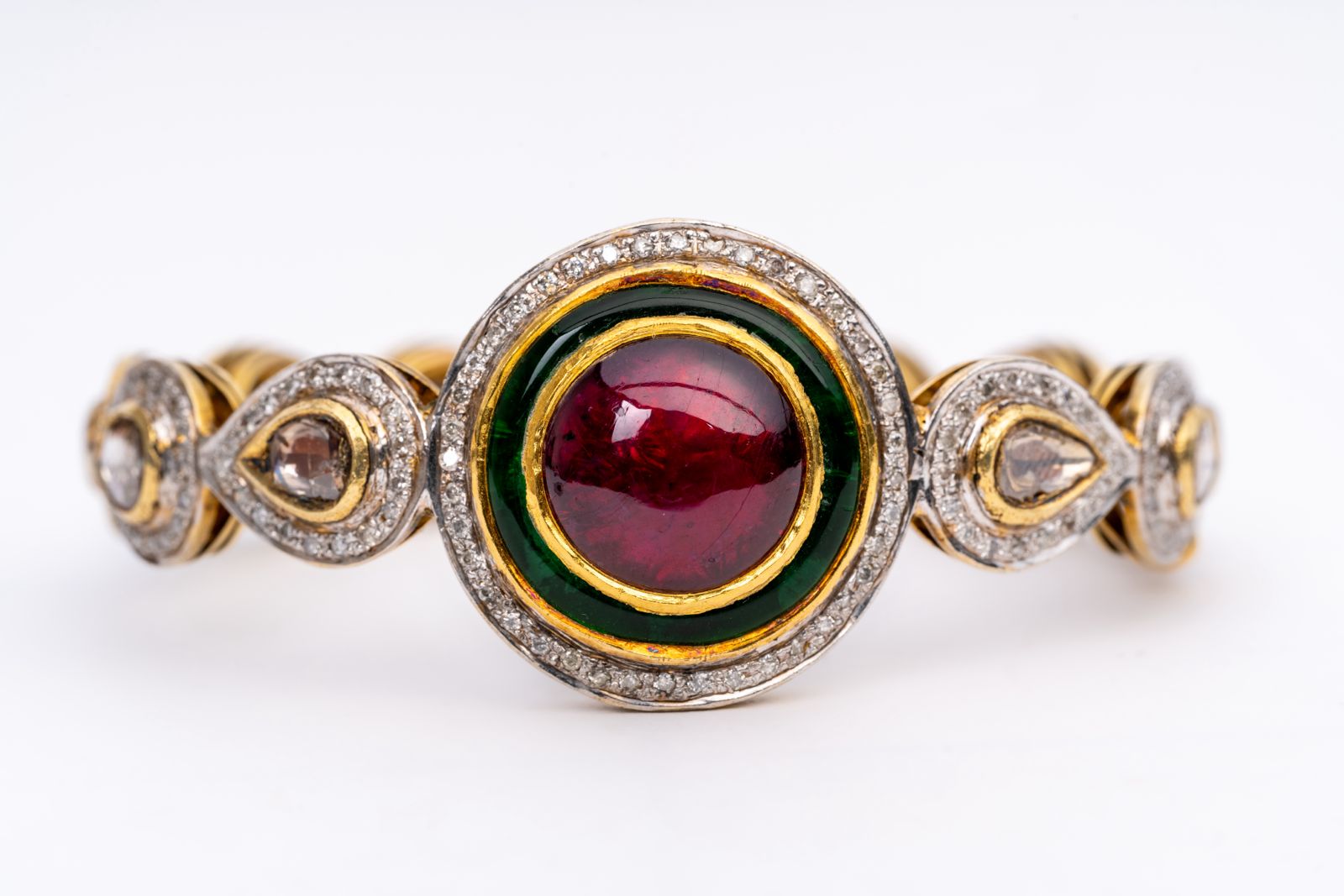 Legacy of Victorian Ruby Diamond